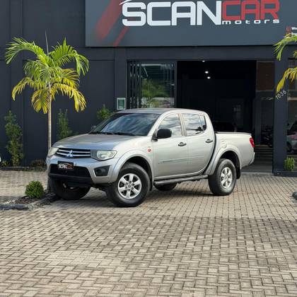 MITSUBISHI L200 TRITON 2.4 HLS 4X2 CD 16V FLEX 4P MANUAL MITSUBISHI L200 TRITON 2.4 HLS 4X2 CD 16V FLEX 4P MANUAL
